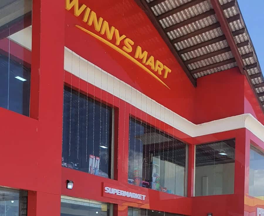 Winnys Mart company image